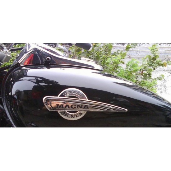 ЕМБЛЕМА ЗА РЕЗЕРВОАР НА HONDA MAGNA